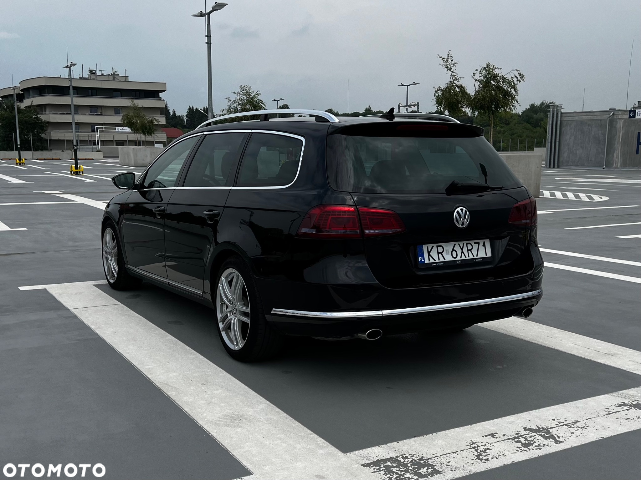 Volkswagen Passat 2.0 TDI 4Mot Highline DSG - 4