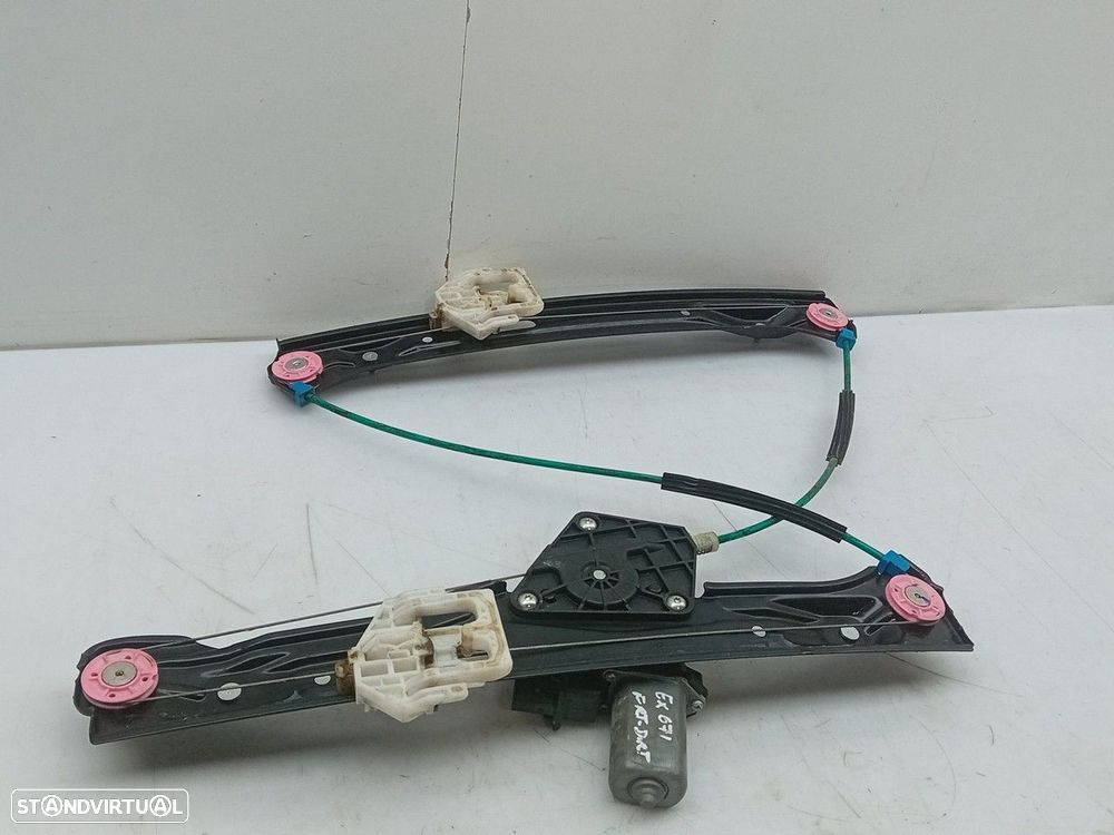 Elevador vidros frente direito BMW 1 (F20) - 2