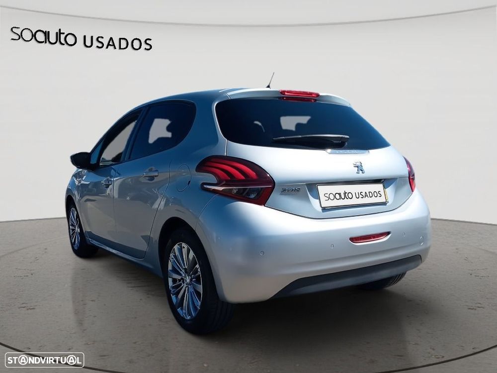 Peugeot 208 1.6 BlueHDi Style - 6