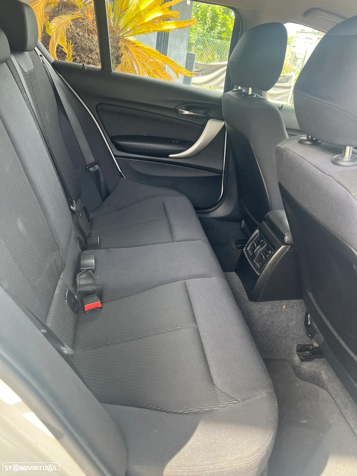 BMW 116 d EfficientDynamics - 7