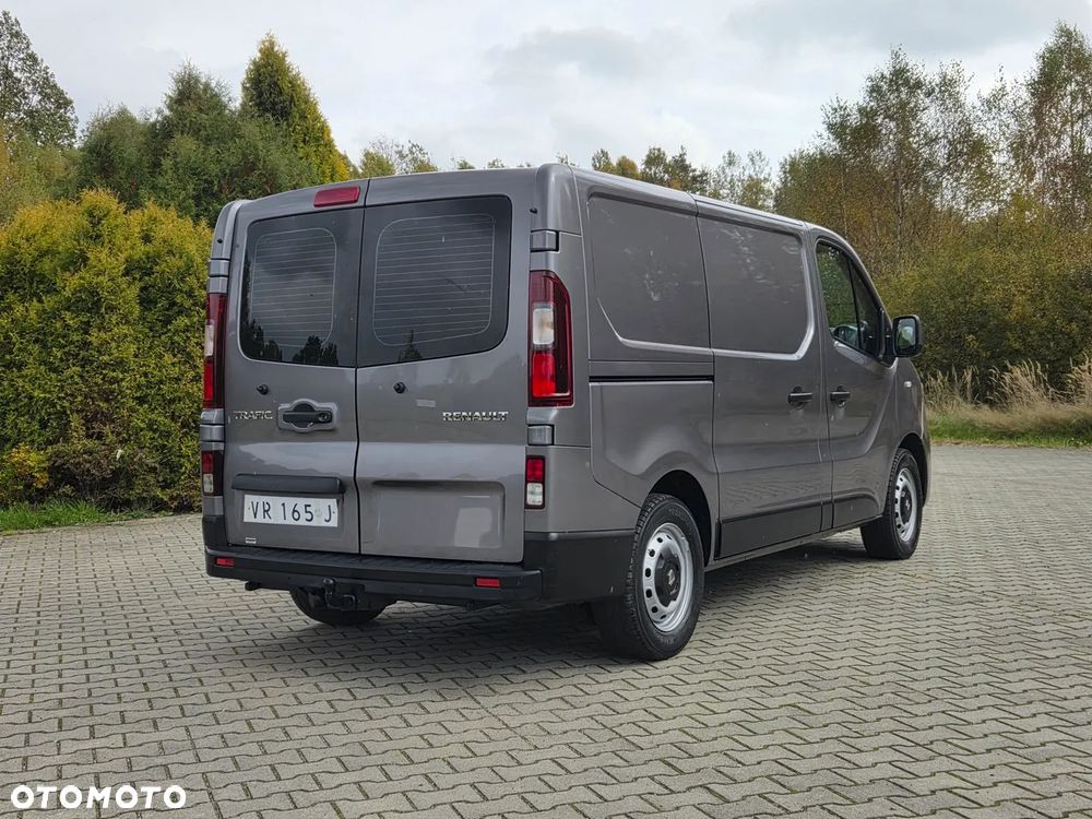 Renault Trafic - 8