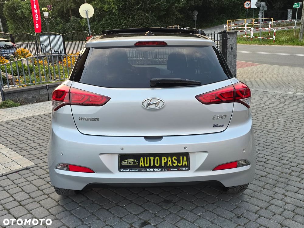 Hyundai i20 blue 1.2 YES Gold - 17