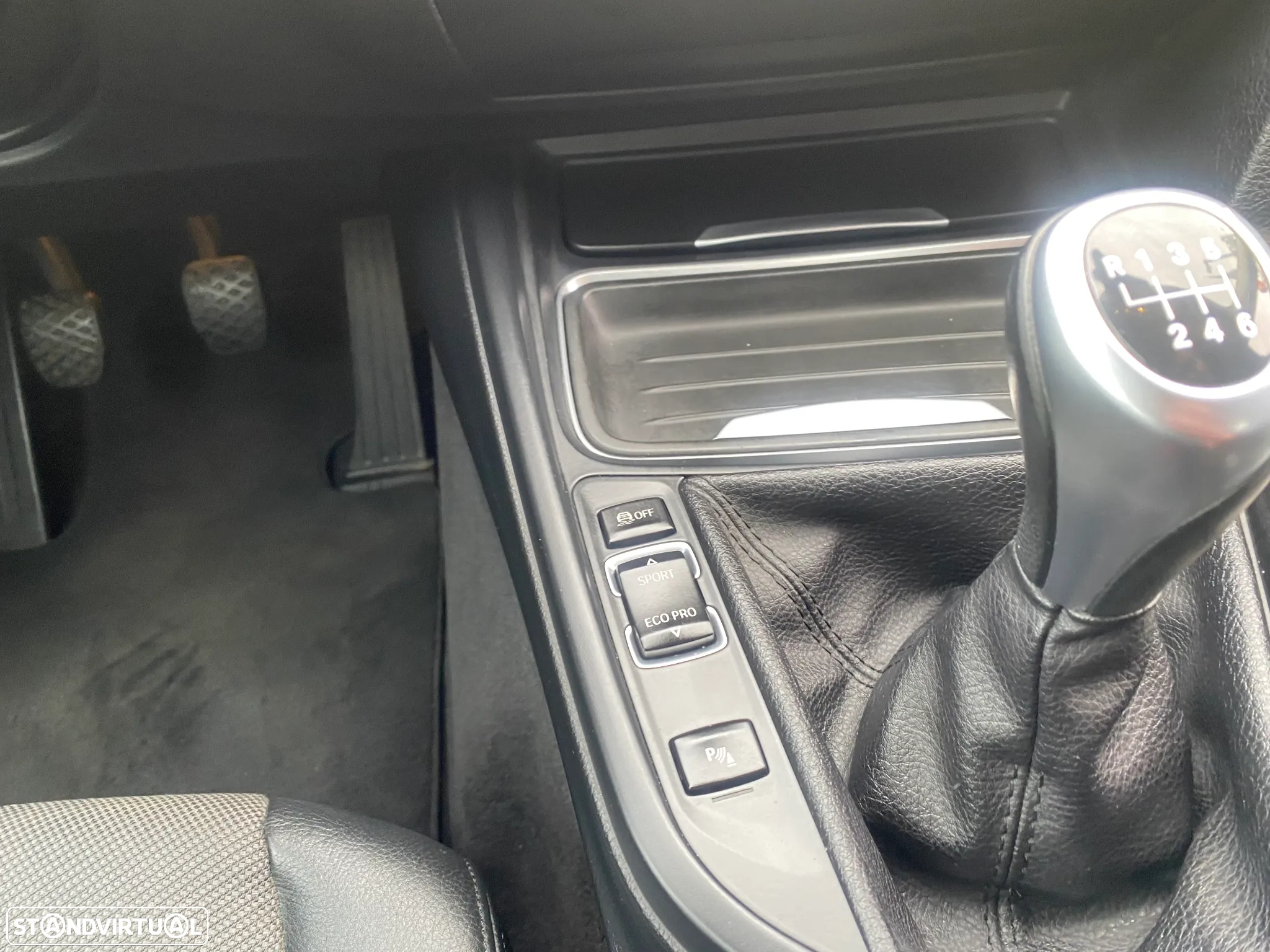 BMW 318 Gran Turismo d Line Modern - 30