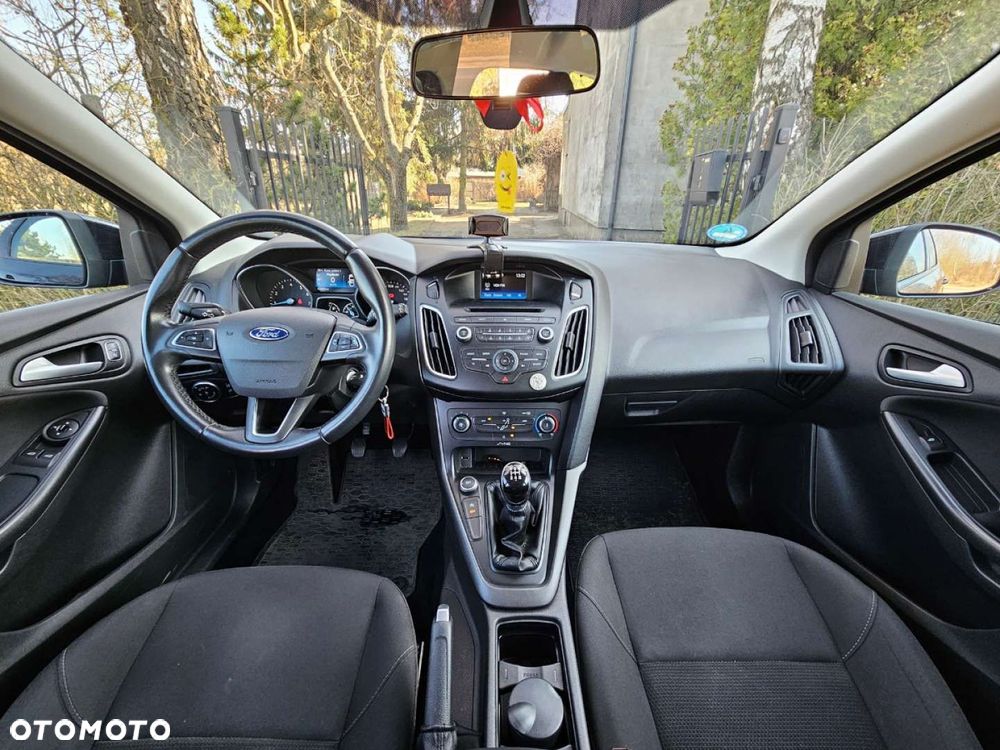 Ford Focus - 15
