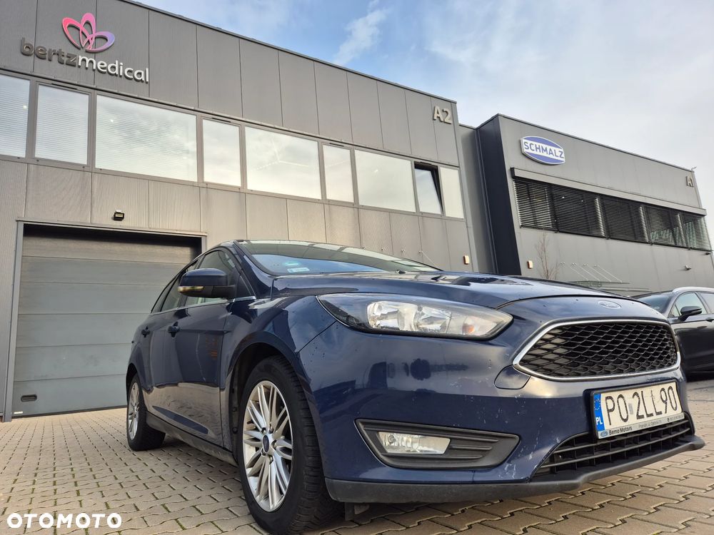 Ford Focus 1.5 TDCi SYNC Edition - 6