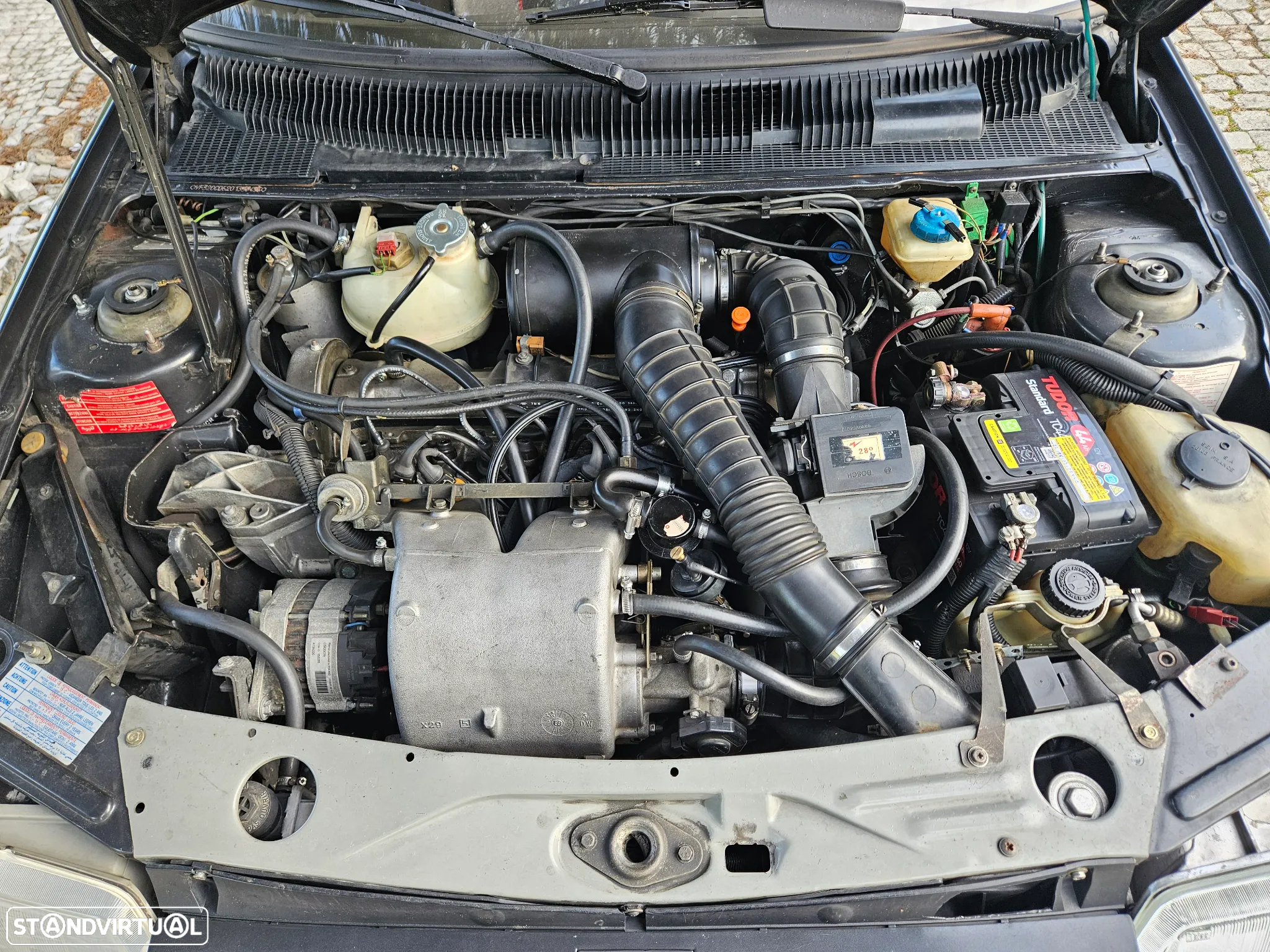 Peugeot 205 1.9 GTi - 10