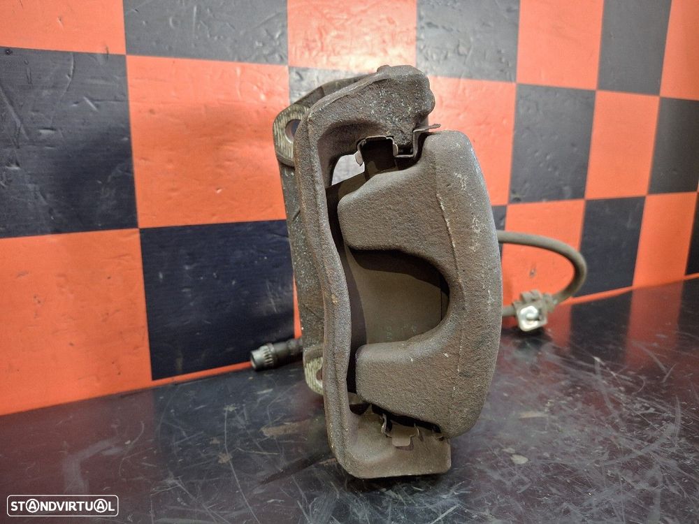 Pinça Travão Frente Esquerda Renault Kangoo Express (Fw0/1_) - 4