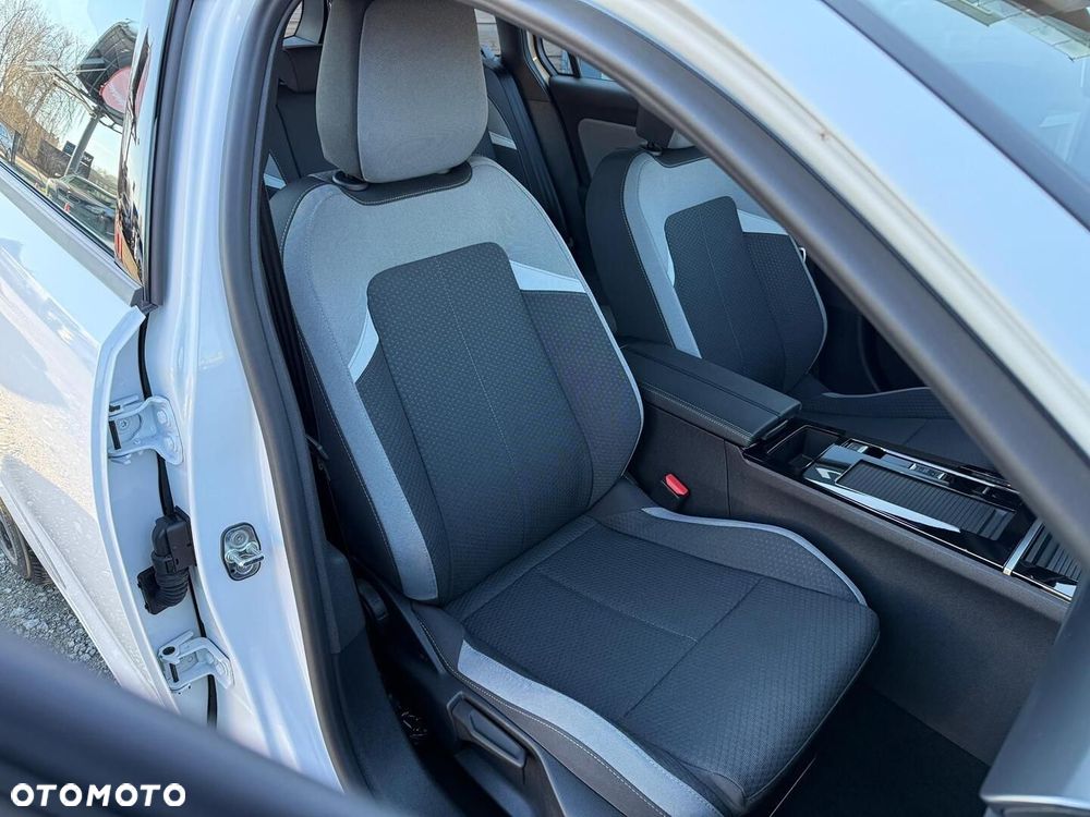 Opel Astra - 26