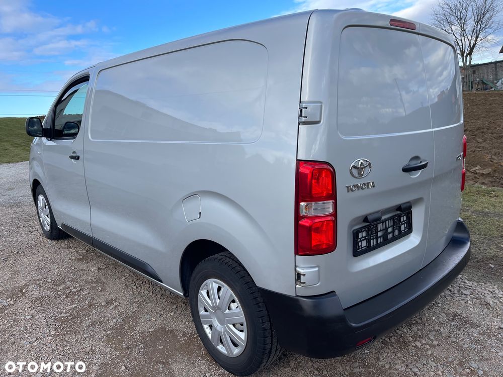 Toyota Proace - 15