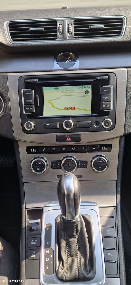 Volkswagen Passat 2.0 TDI Comfortline DSG - 7
