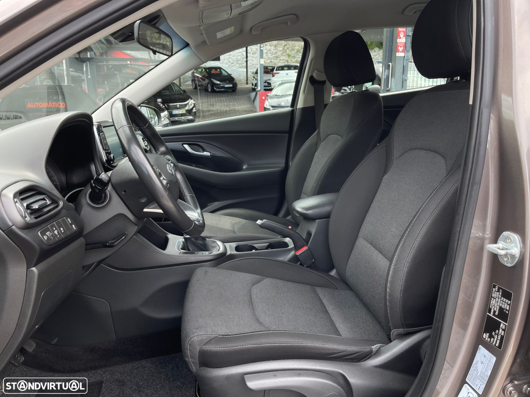 Hyundai i30 - 32