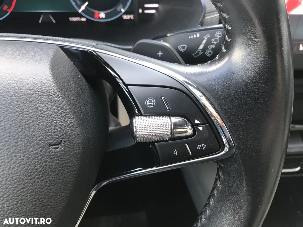 Skoda Octavia 1.5 TSI DSG MHEV Style - 19