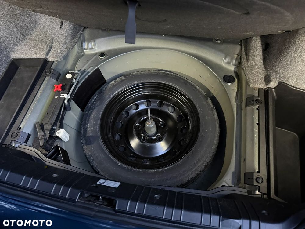 BMW Seria 3 318 Ci Edition Sport - 7