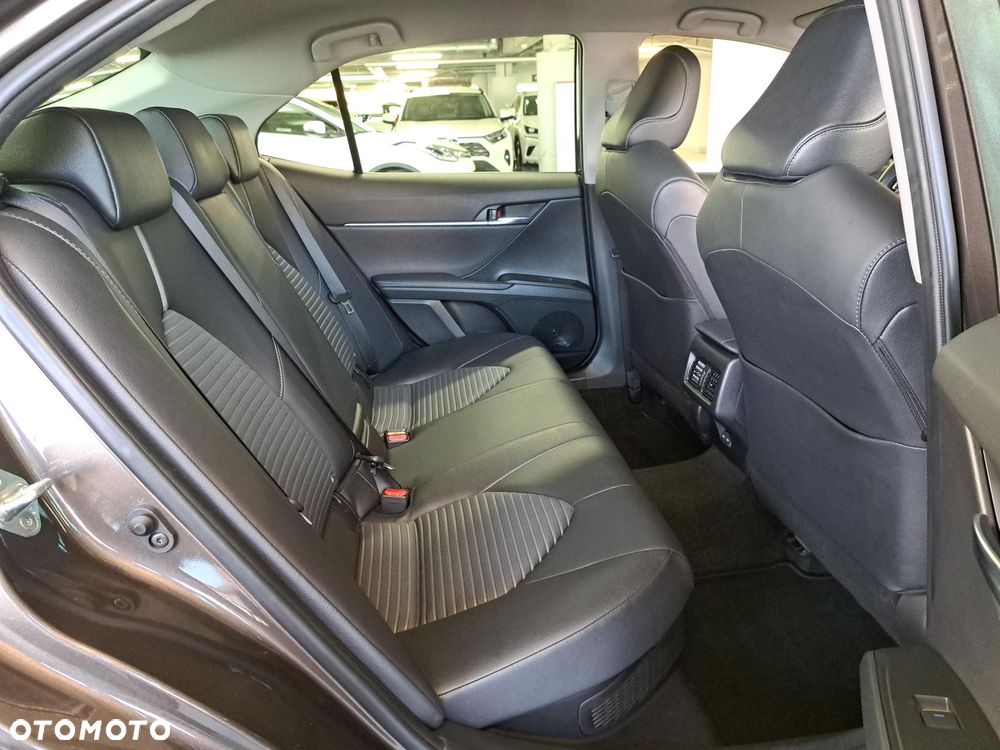 Toyota Camry 2.5 Hybrid Prestige CVT - 15