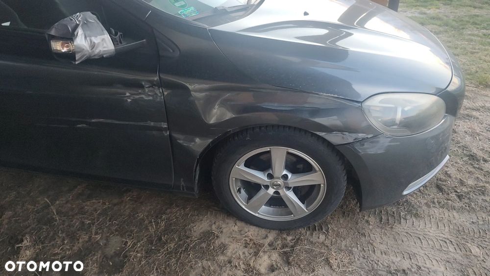 Volvo V40 D2 Momentum - 14