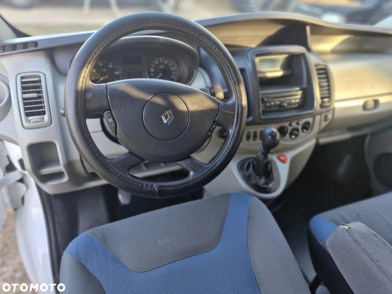 Renault Trafic 2.0 dCi 115 Combi L1H1 - 6