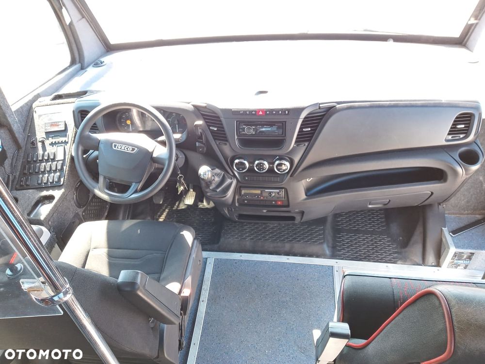 Iveco Rapido - 11
