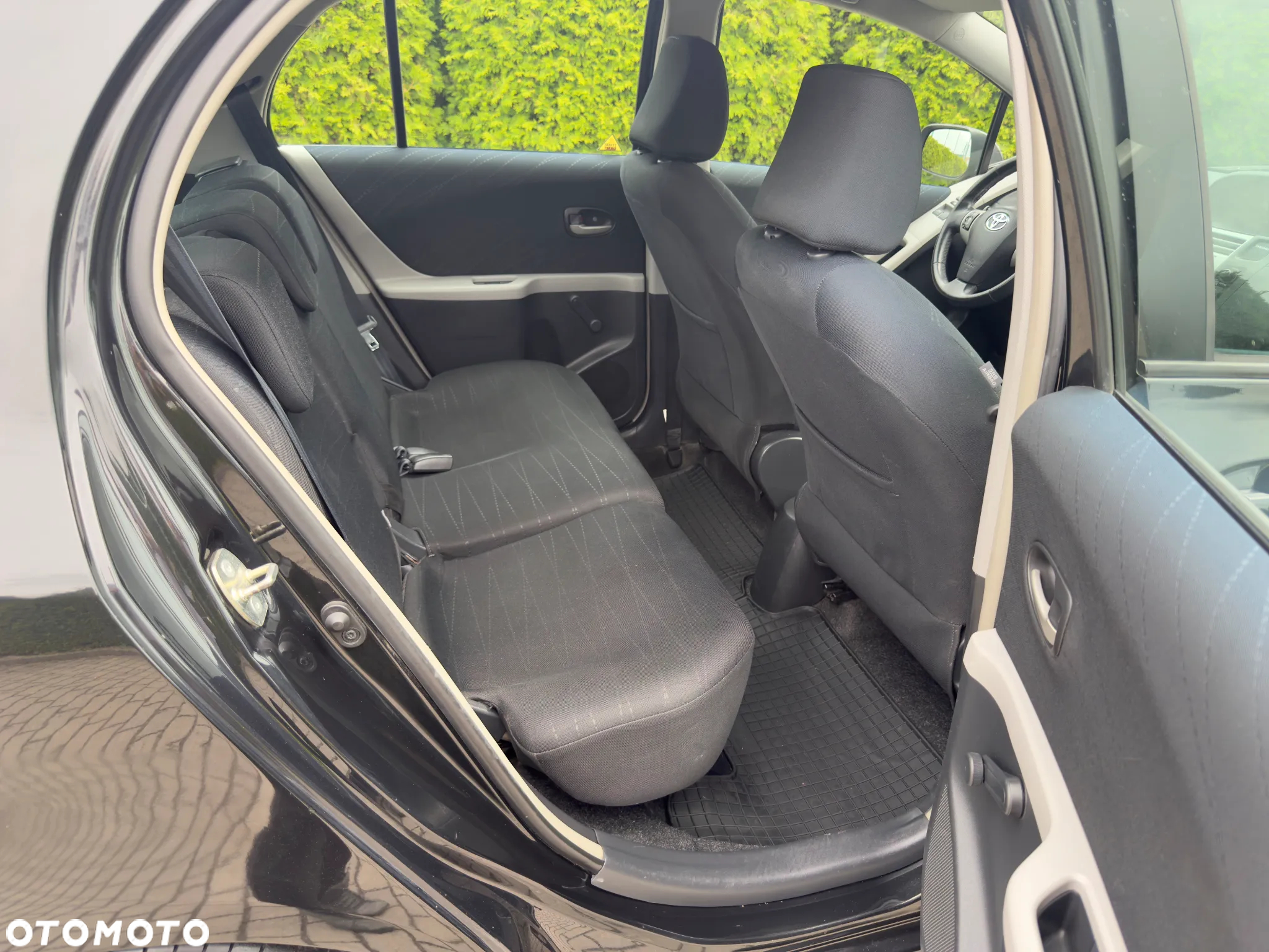 Toyota Yaris 1.4 D-4D - 7