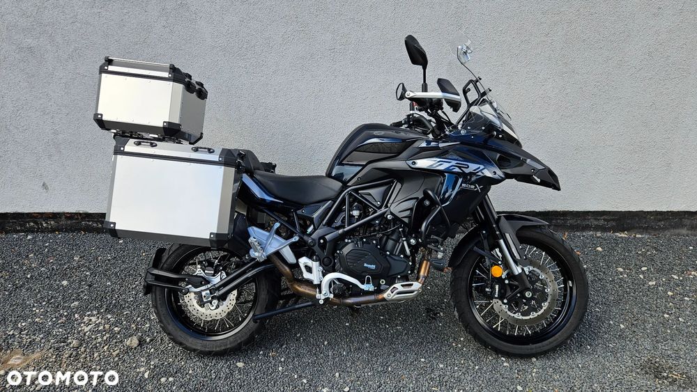 Benelli TRK 502X - 18