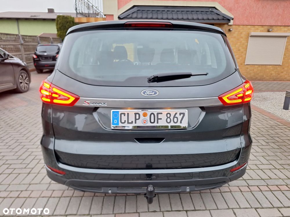 Ford S-Max 2.0 TDCi Titanium - 9