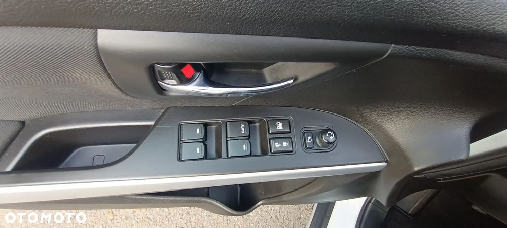 Suzuki SX4 S-Cross 1.6 DDiS Premium Plus 4WD - 40