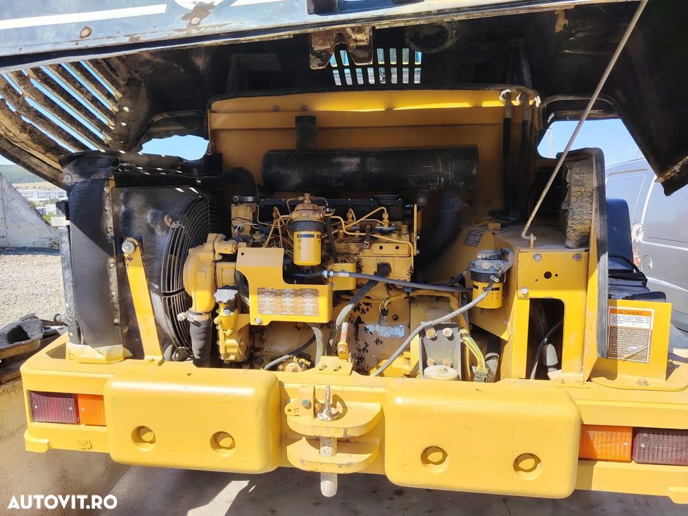 Caterpillar 914G - 4