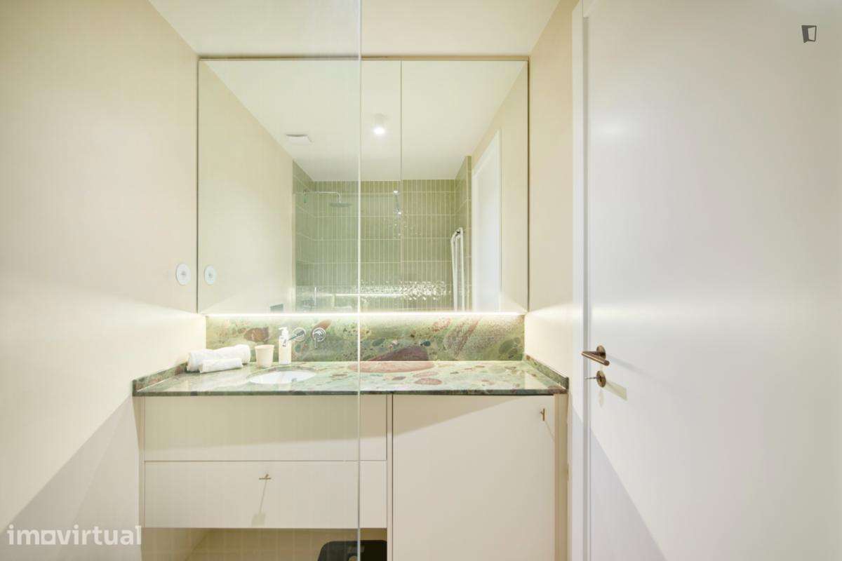 Apartamento com 1 quartos - localizado em São Sebastião Lisbon - Grande imagem: 4/44