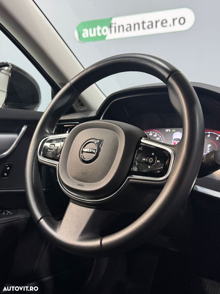 Volvo S90 T4 Geartronic Momentum - 9