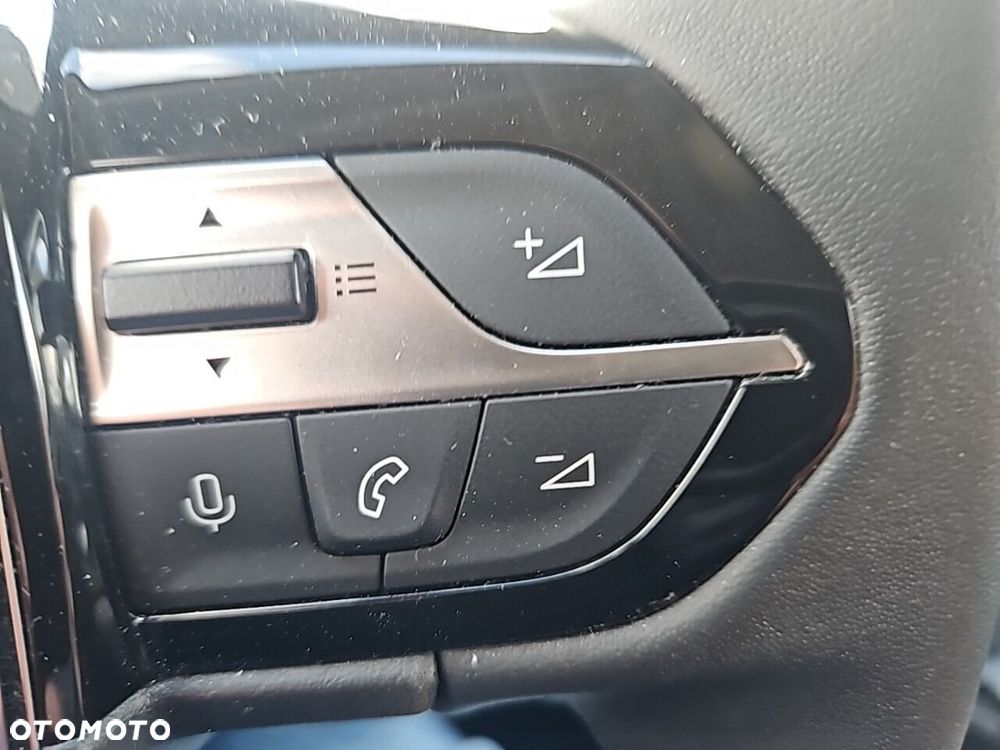 Peugeot 308 - 19