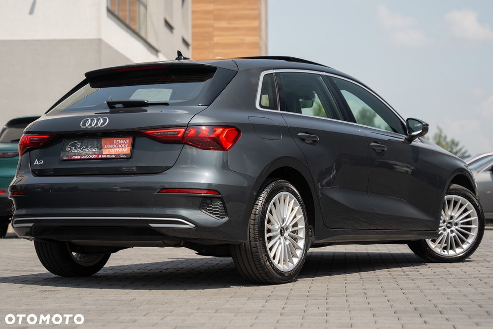 Audi A3 Sportback 35 TFSI S tronic S line - 11