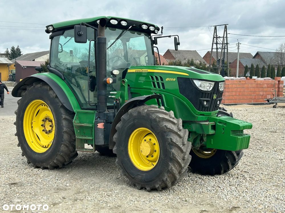 John Deere 6125R - 13