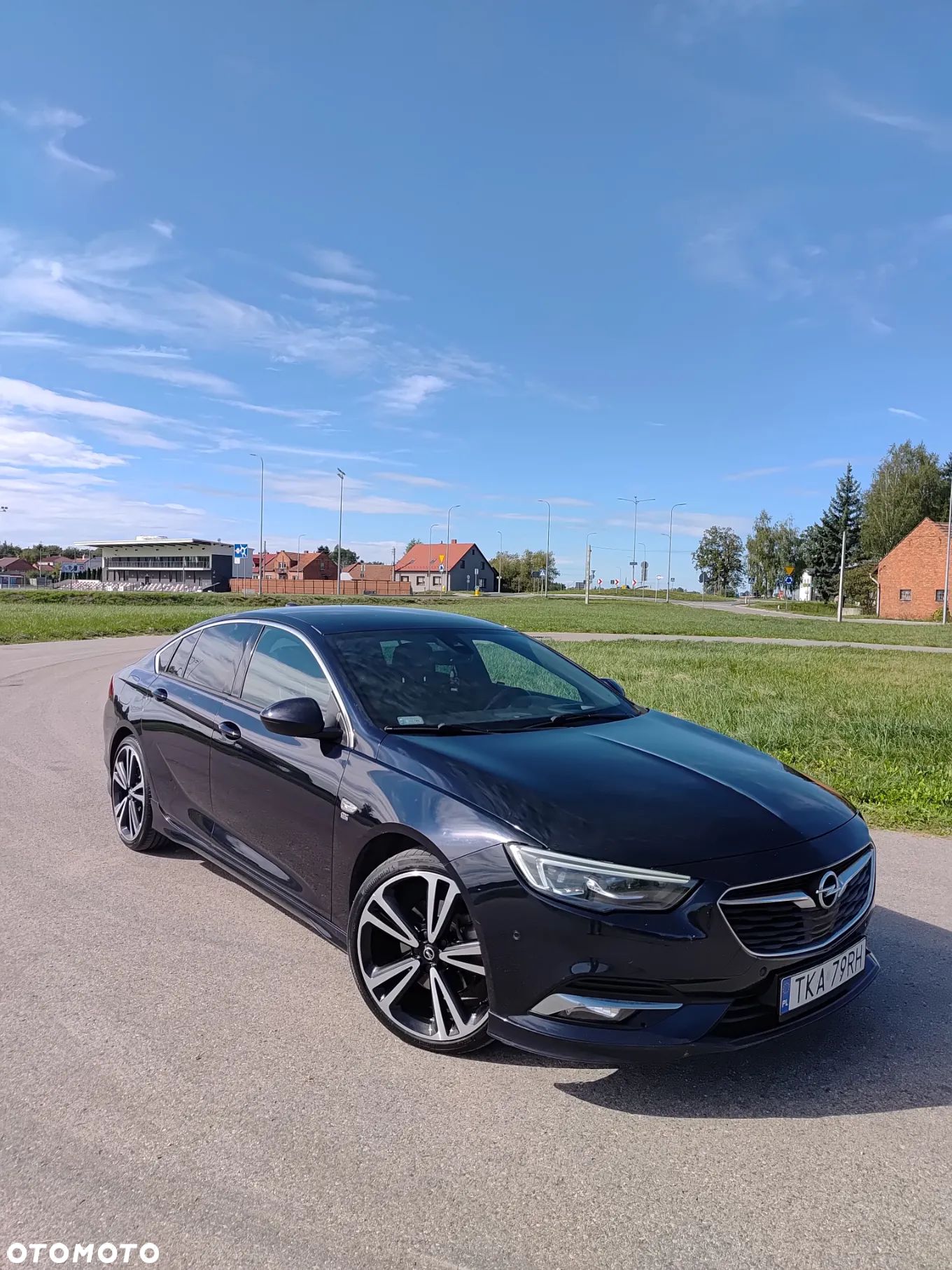 Opel Insignia - 1