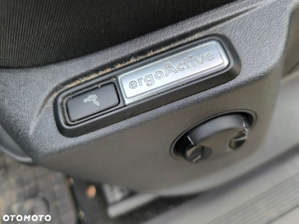 Volkswagen Tiguan - 20