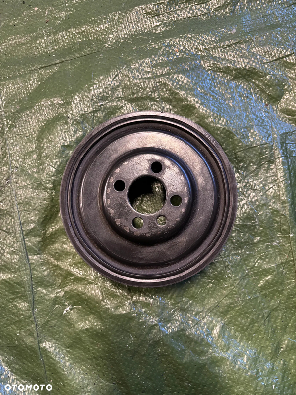 Vw Skoda Audi 2,0 TDI koło pasowe wału korbowego 04L105243