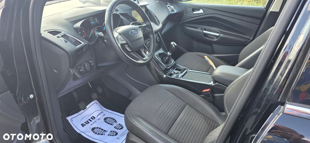 Ford Kuga 2.0 TDCi 4x2 Titanium - 18