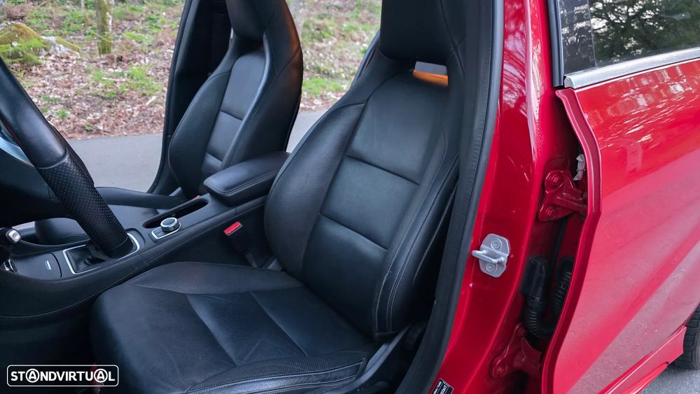 Mercedes-Benz A 180 CDI (BlueEFFICIENCY) AMG Sport - 11