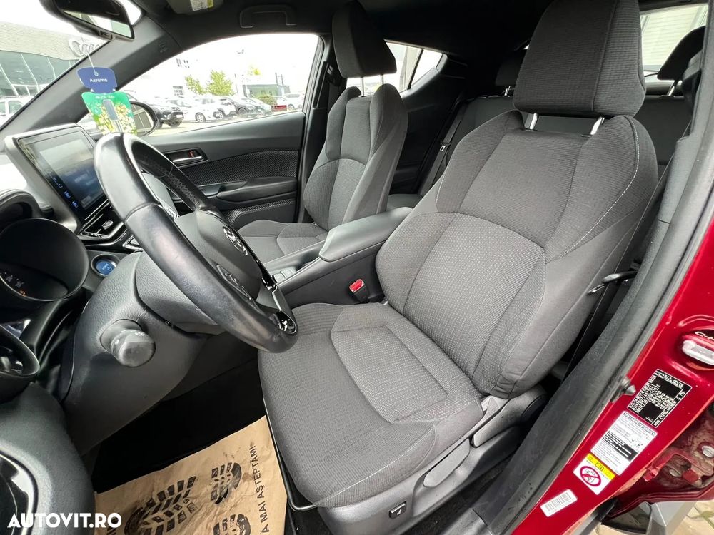 Toyota C-HR 1.8 HSD 4x2 CVT C-ult - 11