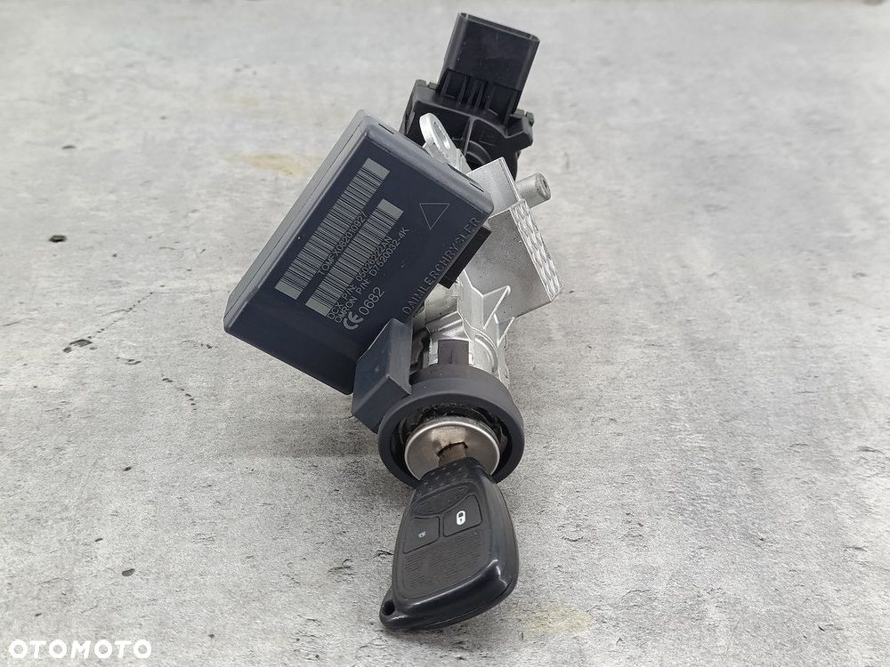 STACYJKA DODGE CALIBER 05026222AN  05057297AJ   D7520032-4K  TRW - 3