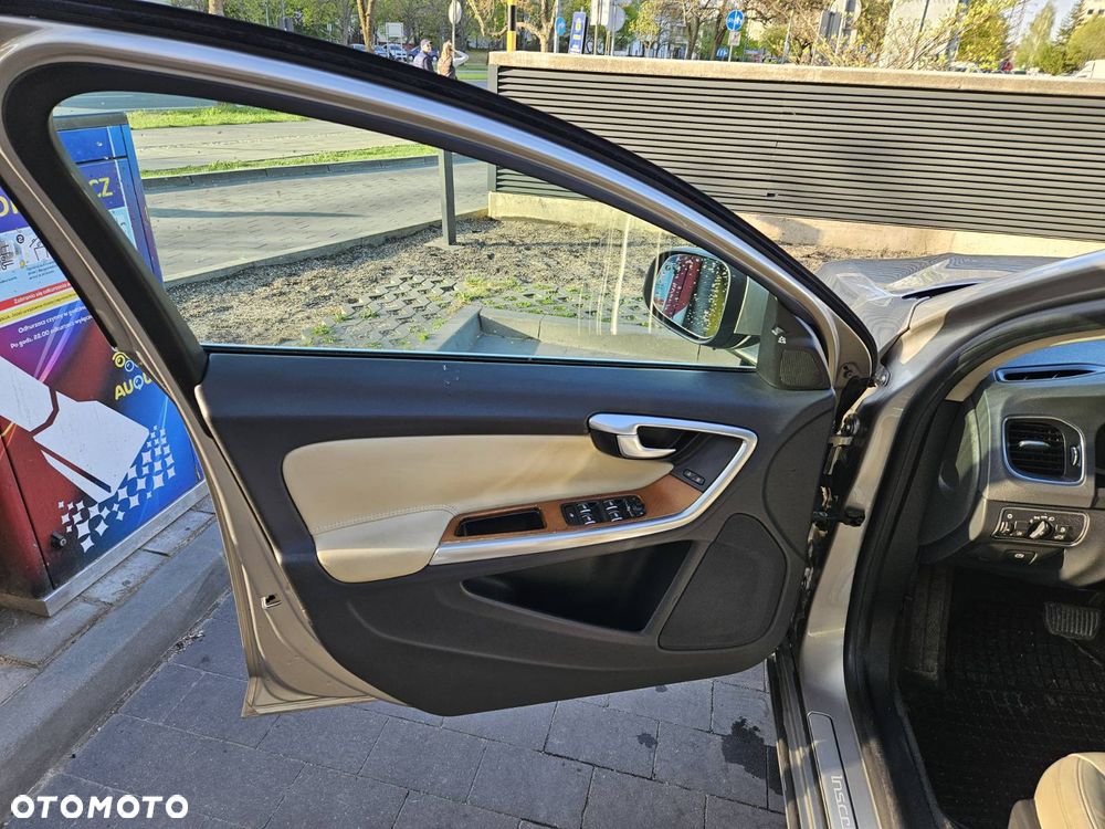 Volvo S60 - 24