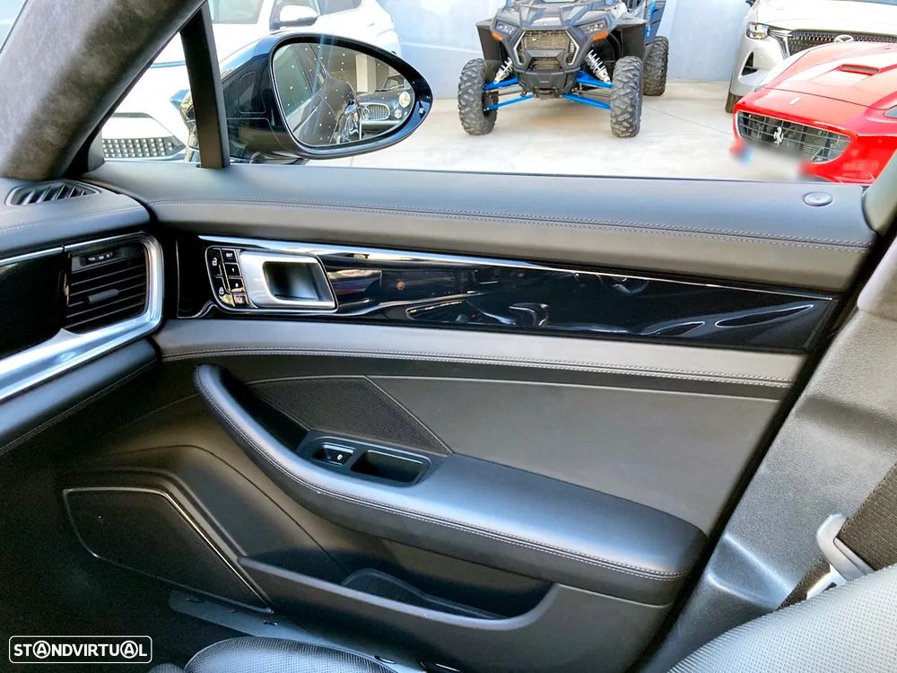 Porsche Panamera Turbo S E-Hybrid - 21