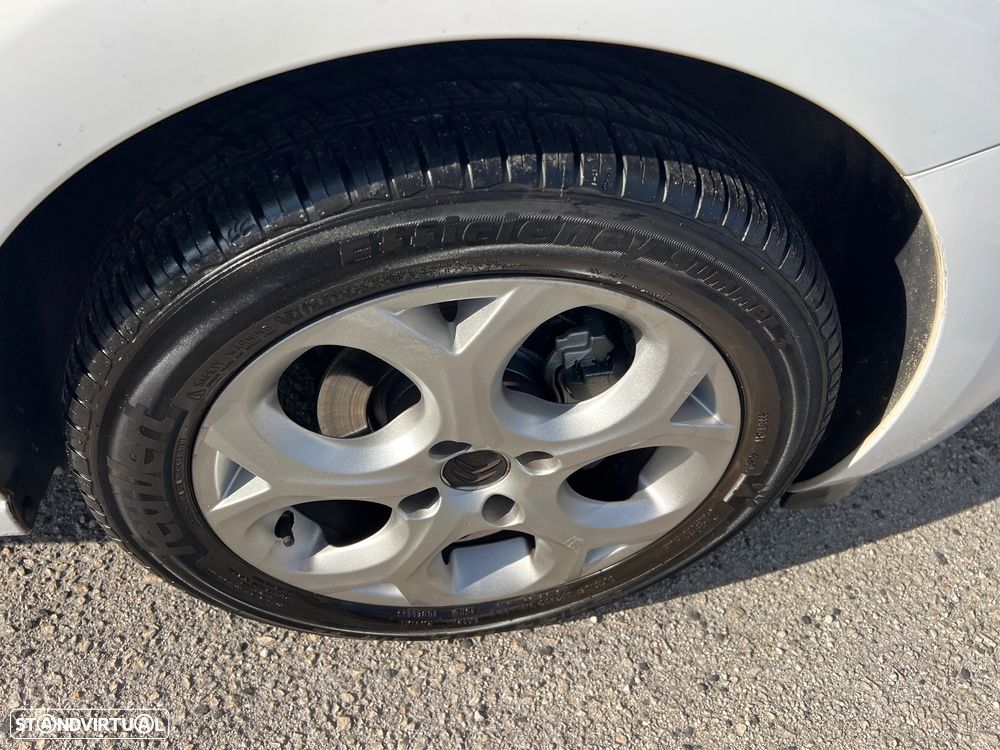 Citroën C3 1.2 PureTech Collection - 19