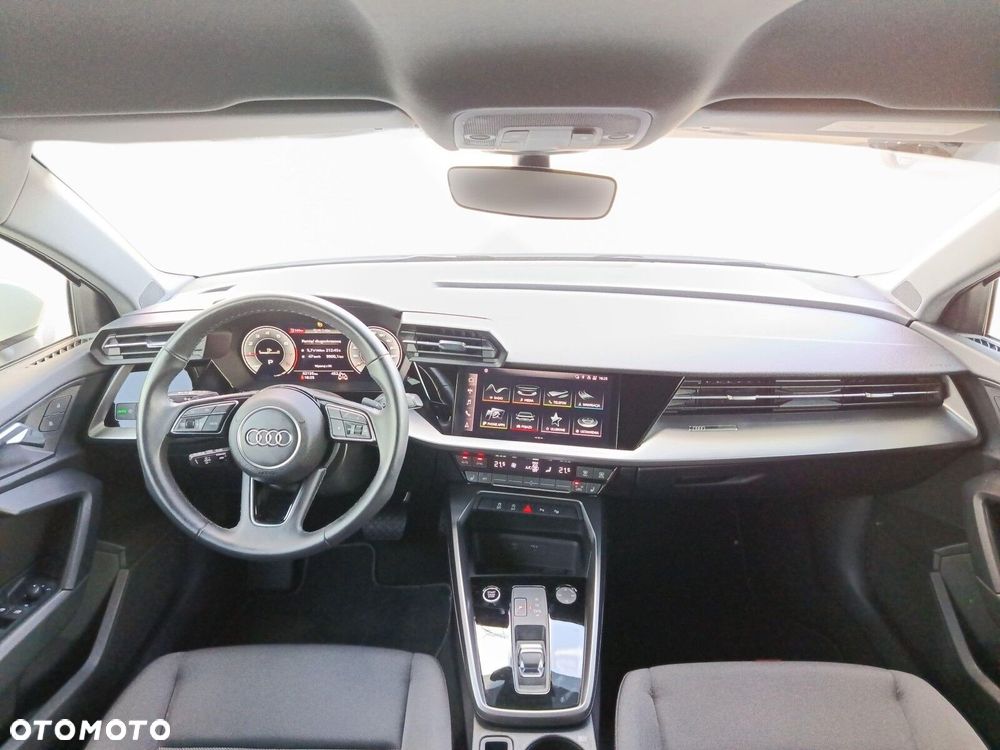 Audi A3 Sportback - 17