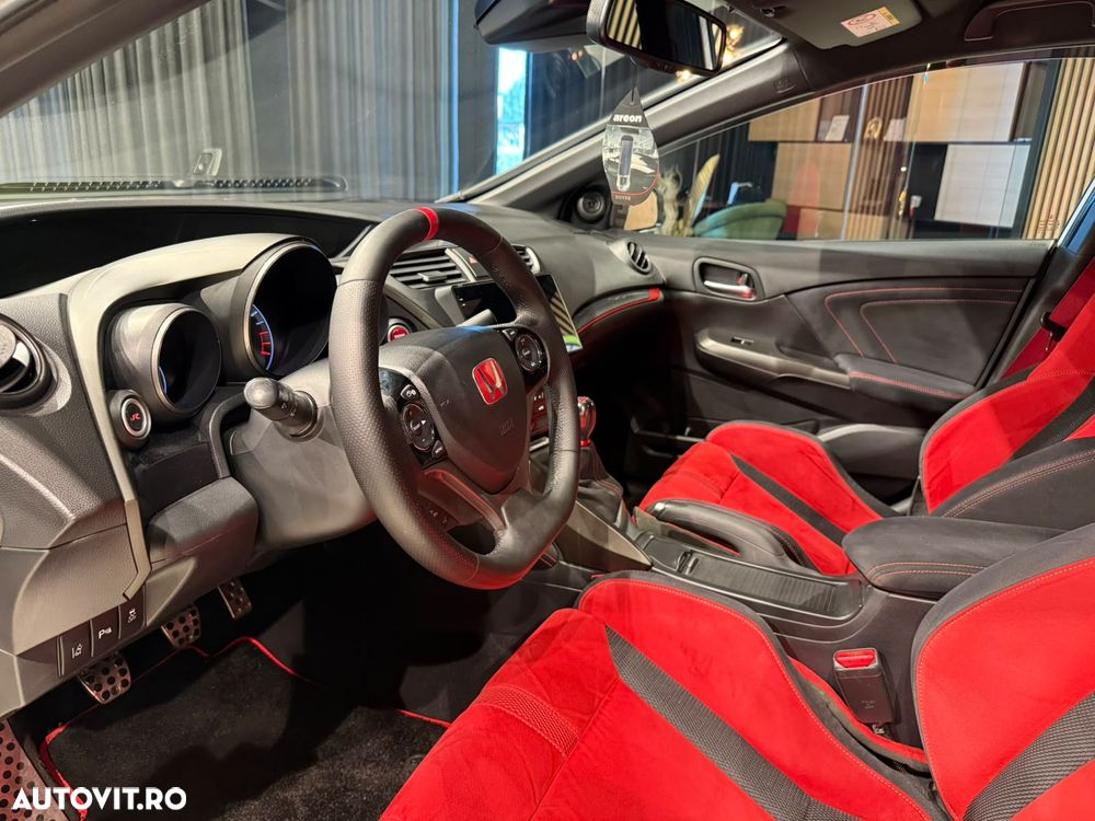 Honda Civic 2.0 Type R - 11