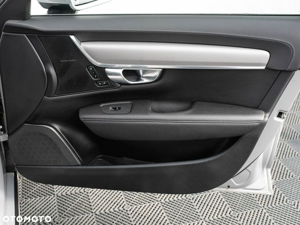 Volvo V90 B4 D AWD Plus Bright - 28