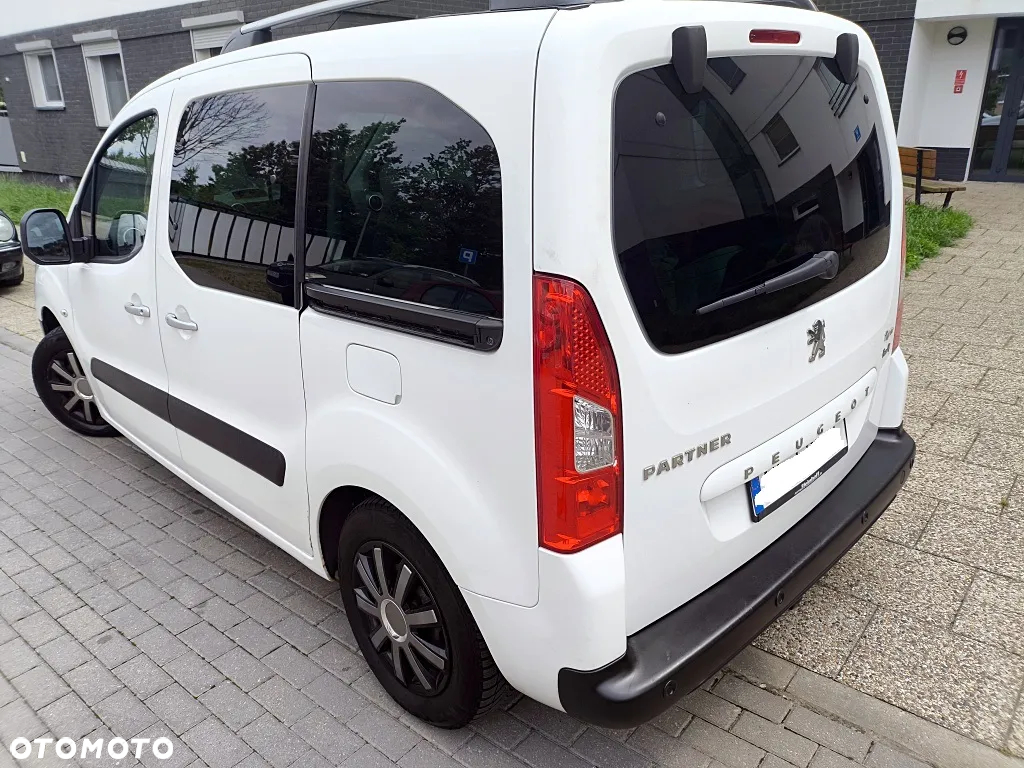 Peugeot Partner Tepee 90 Family - 19