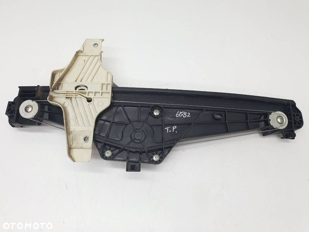 PODNOŚNIK SZYBY TYŁ PRAWY 9830388980 PEUGEOT 5008 II 2019 EUROPA - 5