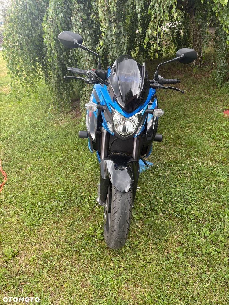Suzuki GSX - 5