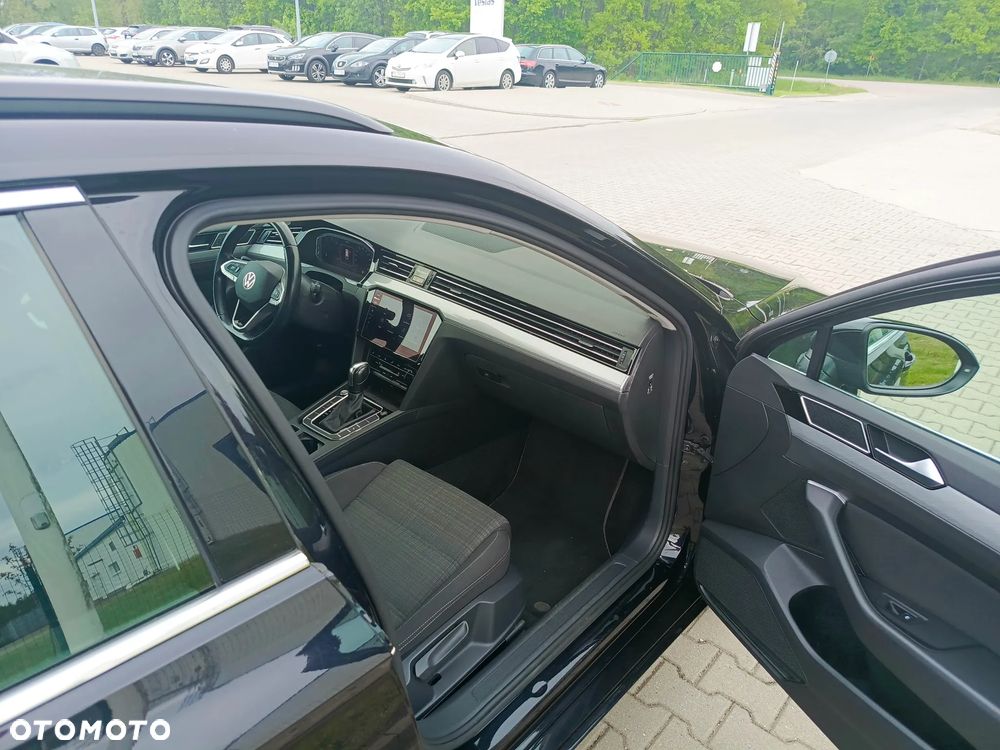 Volkswagen Passat 2.0 TDI EVO Business DSG - 15