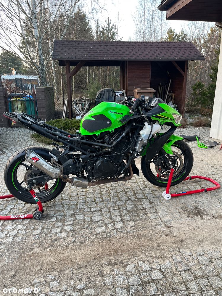 Kawasaki Ninja 400 - 5