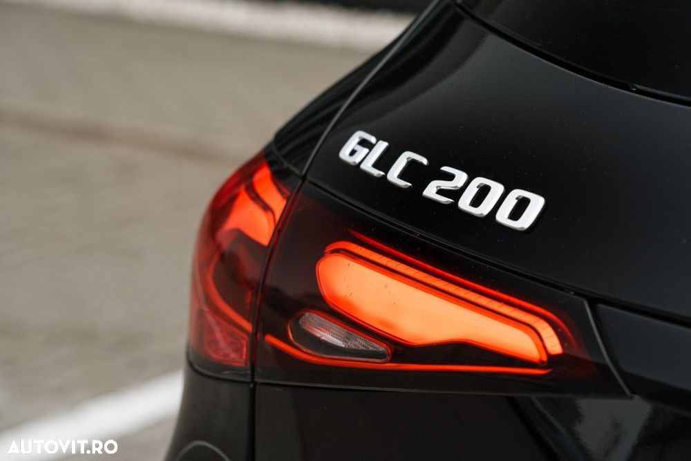 Mercedes-Benz GLC - 11